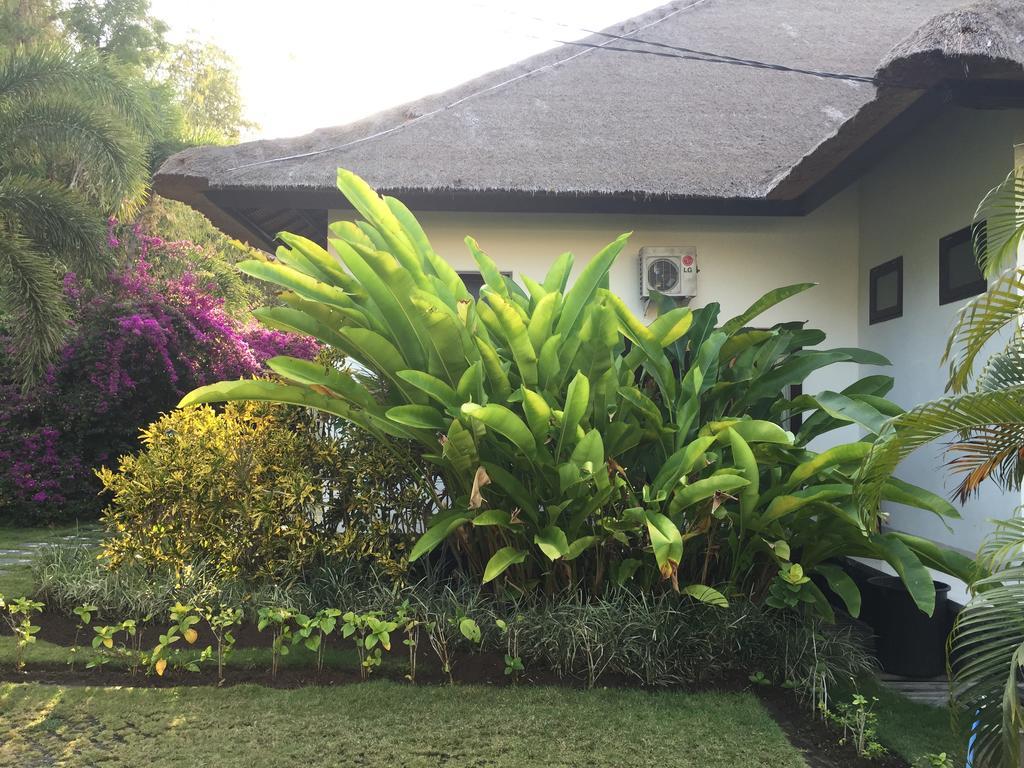 Villa Danison Umeanyar Exterior photo